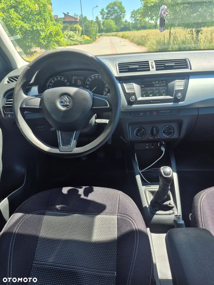 Skoda Fabia - 9