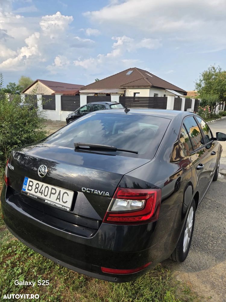 Skoda Octavia - 8