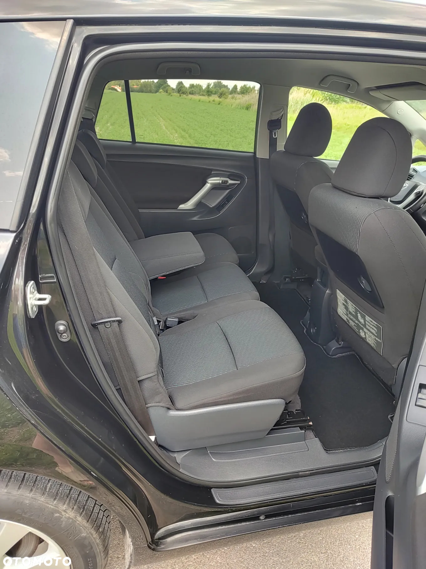 Toyota Verso 2.0 D-4D Sol 7os - 10