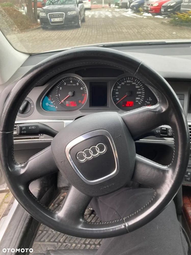 Audi A6 Avant 4.2 Quattro Tiptronic - 17