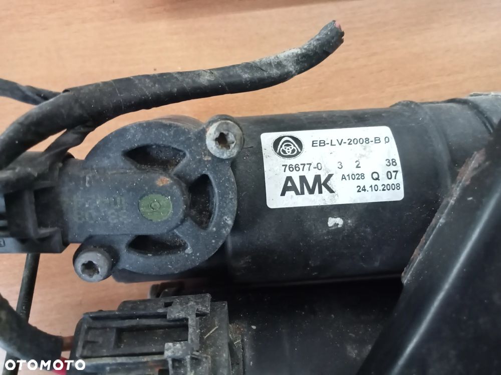 KOMPRESOR ZAWIESZENIA BMW E70 6785506 - 6