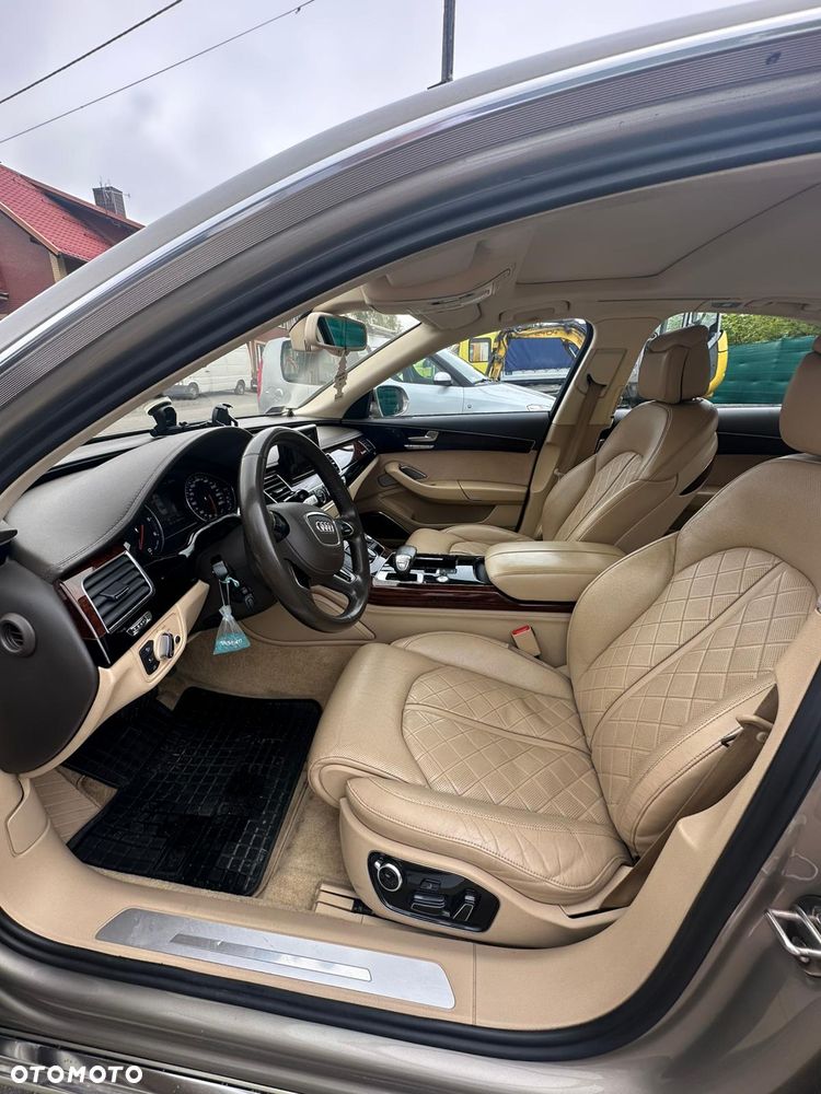 Audi A8 4.2 TDI Quattro - 4