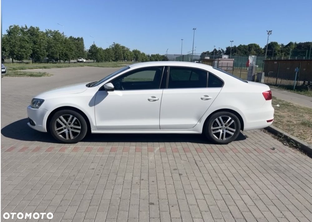 Volkswagen Jetta 1.4 TSI Comfortline - 5