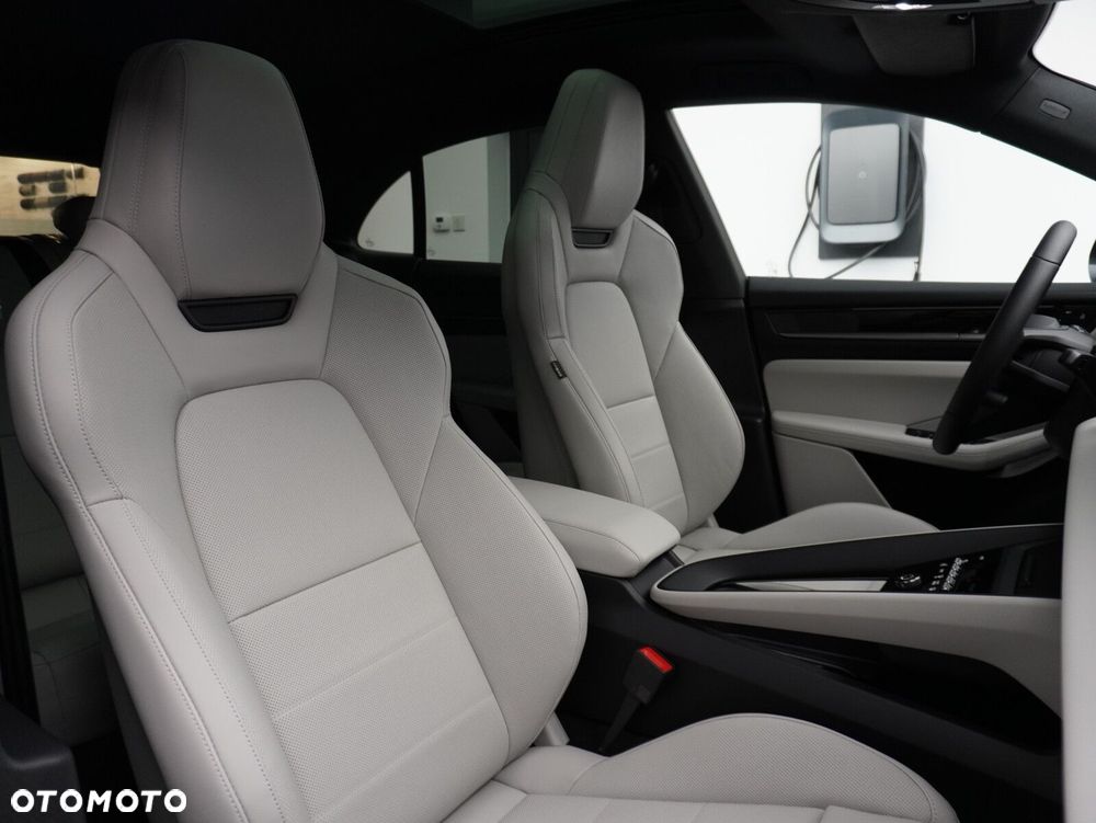 Porsche Macan 4 100kWh - 31