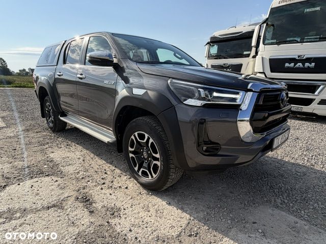 Toyota Hilux 2.8 D-4D Double Cab SR5+ 4x4 - 1