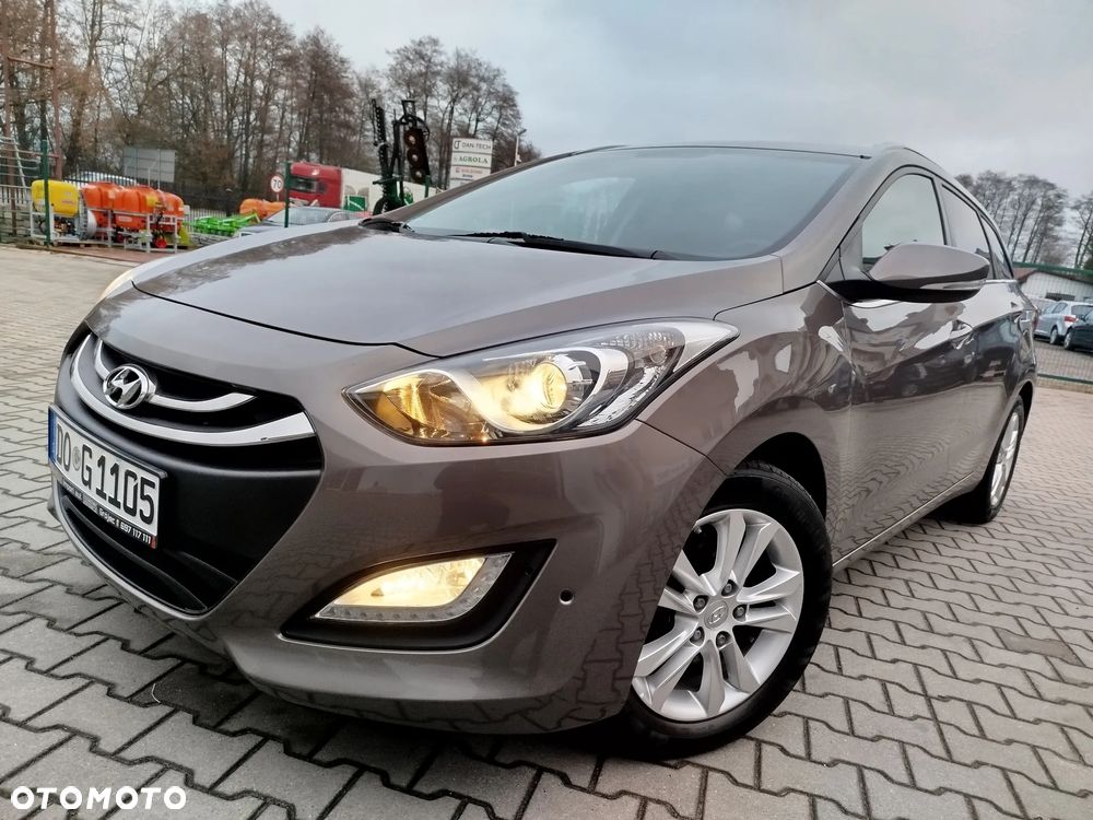 Hyundai i30 1.6 Premium - 2