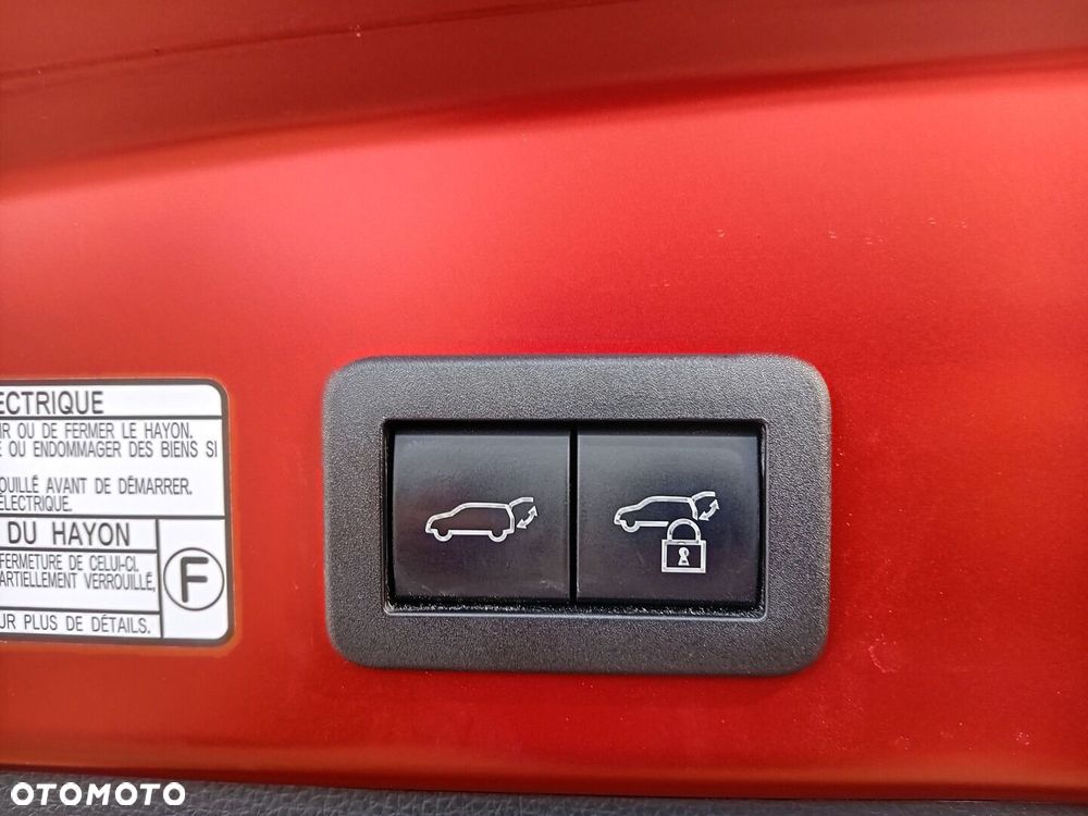 Toyota Corolla Cross 2.0 Hybrid Style - 23