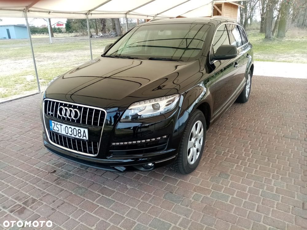 Audi Q7 - 1