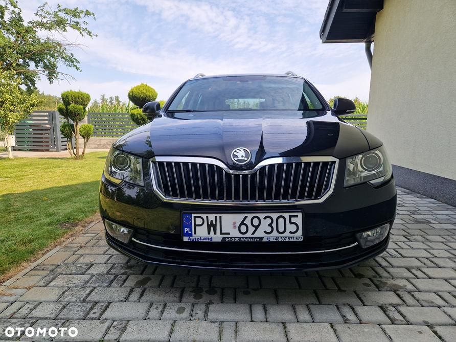 Skoda Superb 2.0 TDI Green tec 4x4 DSG Exclusive - 3