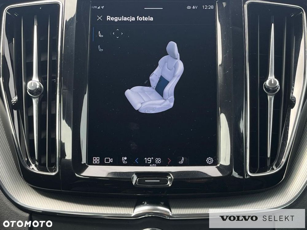 Volvo XC 60 - 25