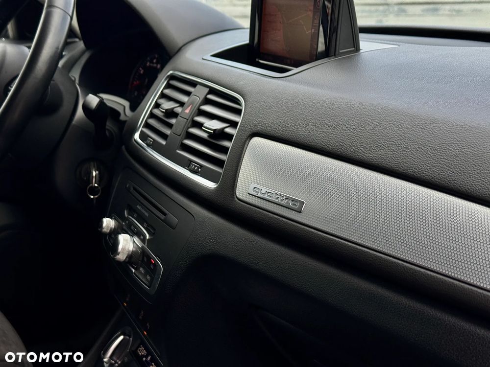 Audi Q3 2.0 TFSI Quattro - 12