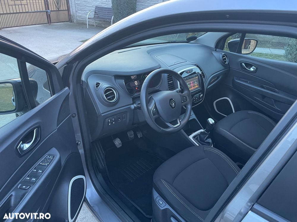Renault Captur - 17