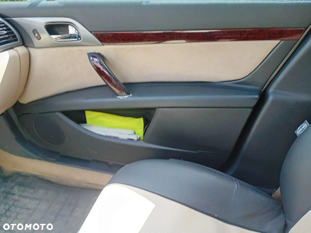 Peugeot 407 2.0 HDI Intense - 11