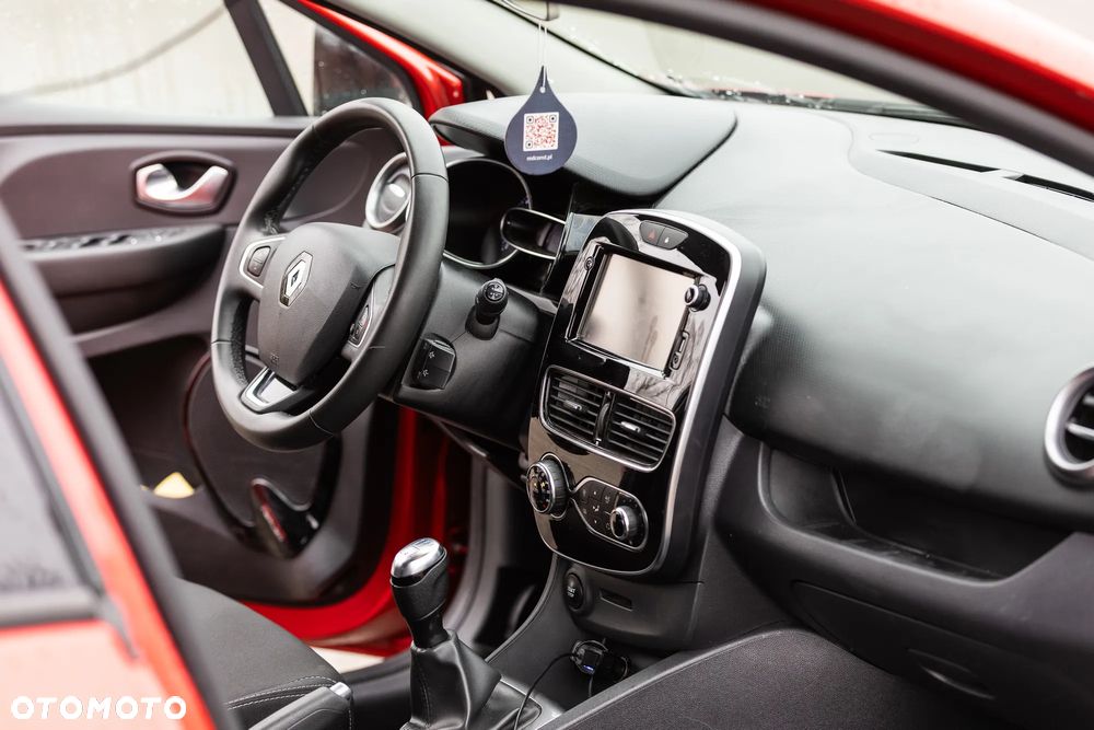 Renault Clio 1.2 16V Limited - 11