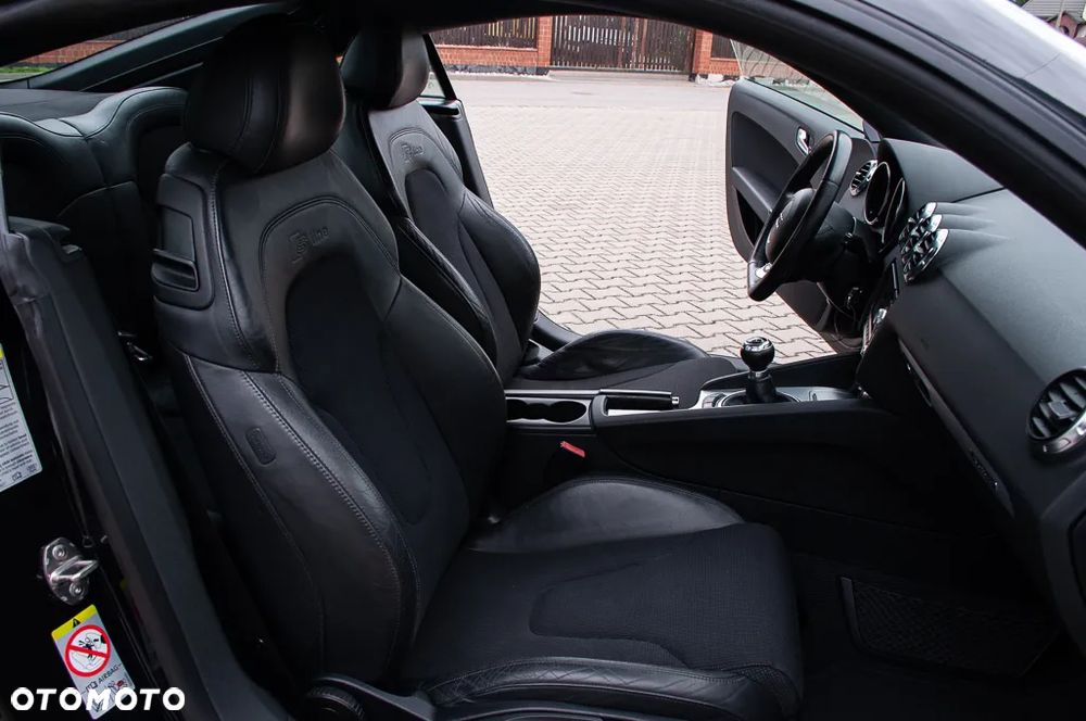 Audi TT Coupé 2.0 TDI quattro - 33