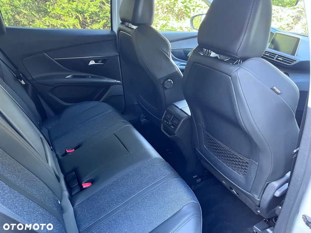 Peugeot 3008 225 e-EAT8 Allure Pack - 19