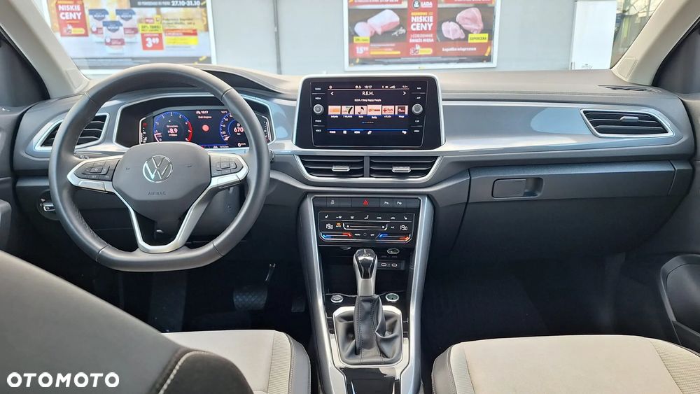 Volkswagen T-Roc 1.5 TSI Style DSG - 9