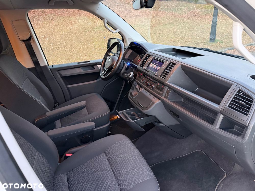 Volkswagen Multivan 2.0 TDI L1 Business 4Motion DSG - 26