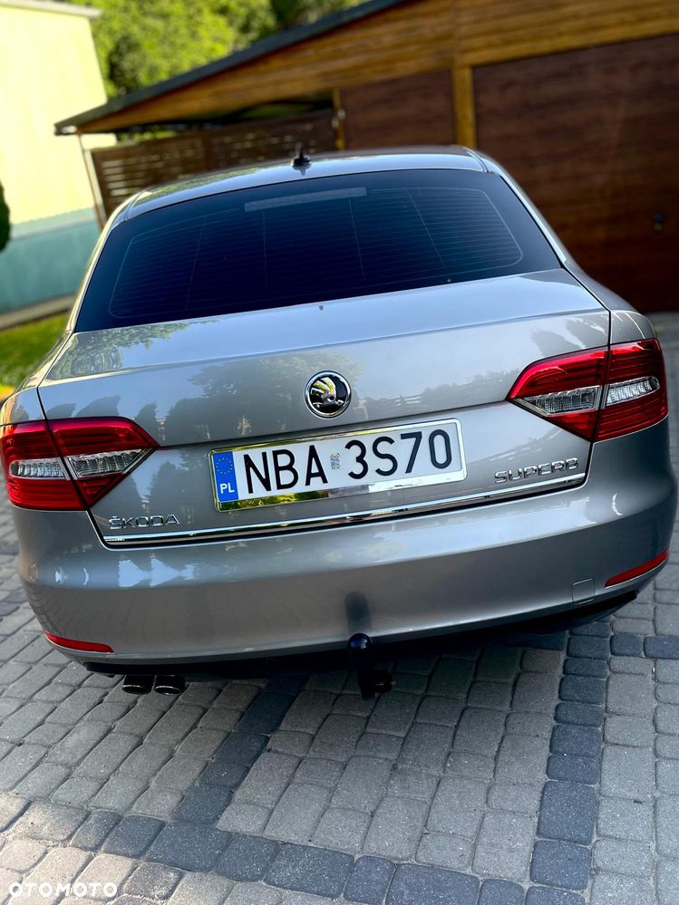 Skoda Superb 1.8 TSI Elegance DSG - 6