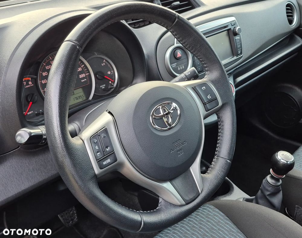 Toyota Yaris 1.33 Life - 9