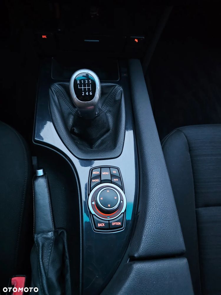 BMW Seria 5 520d Touring Edition Fleet Exclusive - 21