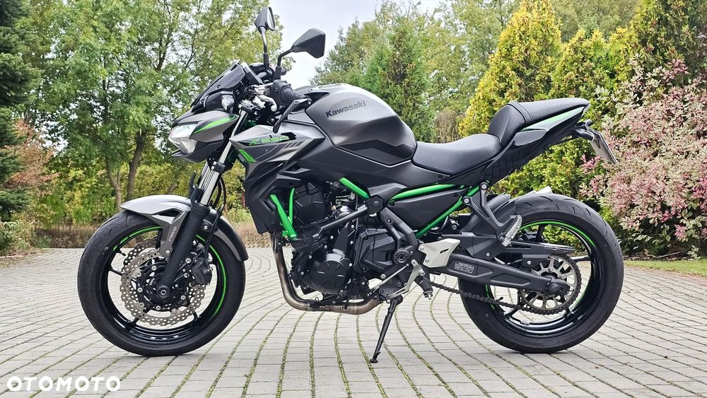 Kawasaki Z 650 - 6