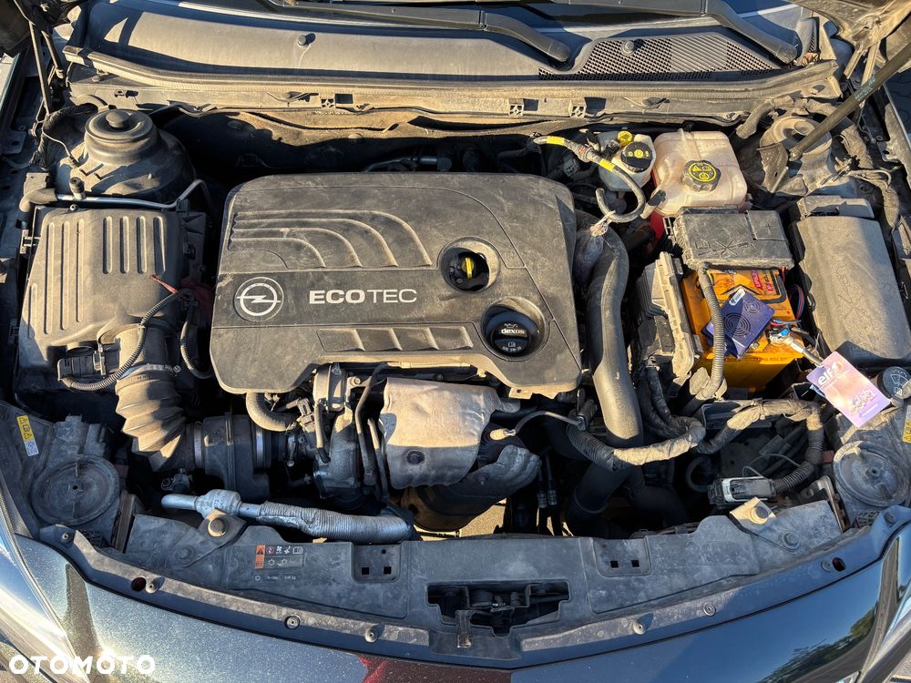Opel Insignia 1.6 T Cosmo - 18