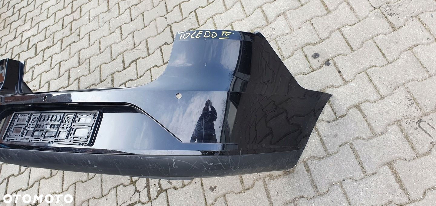 SEAT TOLEDO IV ZDERZAK TYŁ - 3