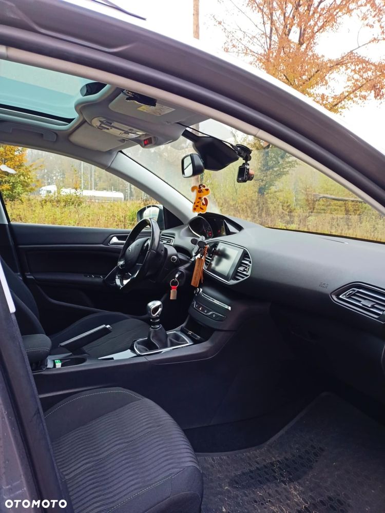 Peugeot 308 1.6 BlueHDi Active S&S - 4