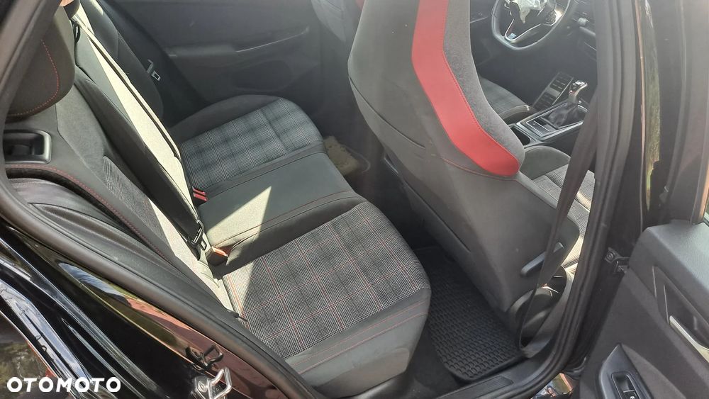 Volkswagen Golf 2.0 TSI OPF GTI - 12