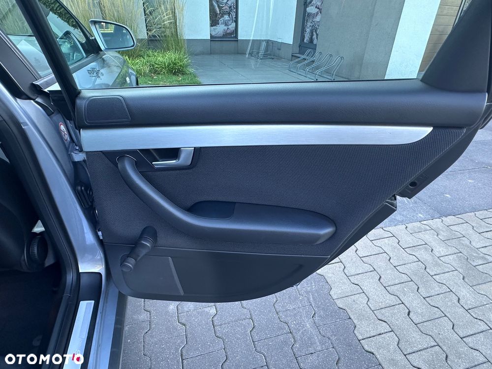 Audi A4 Limousine 1.8 T - 18
