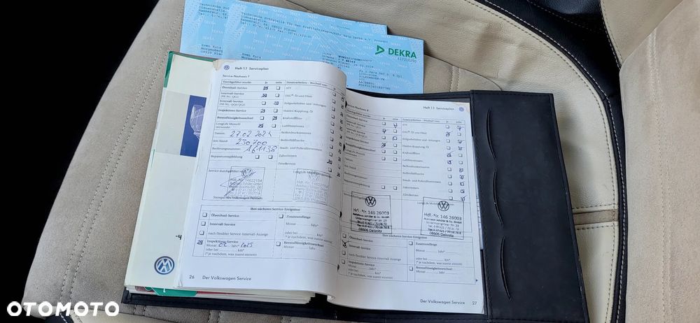 Volkswagen Passat CC - 23