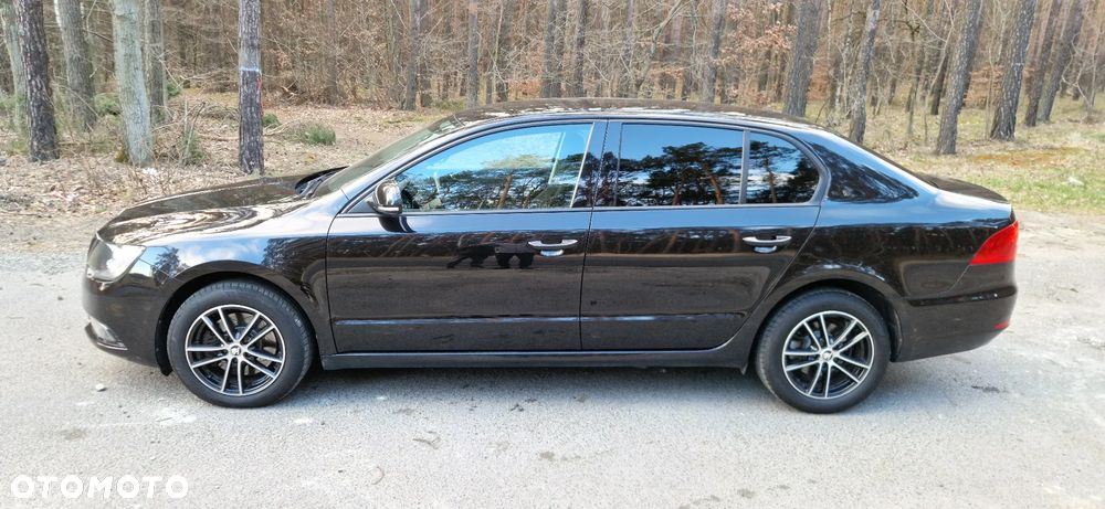Skoda Superb 2.0 TDI Ambition - 4