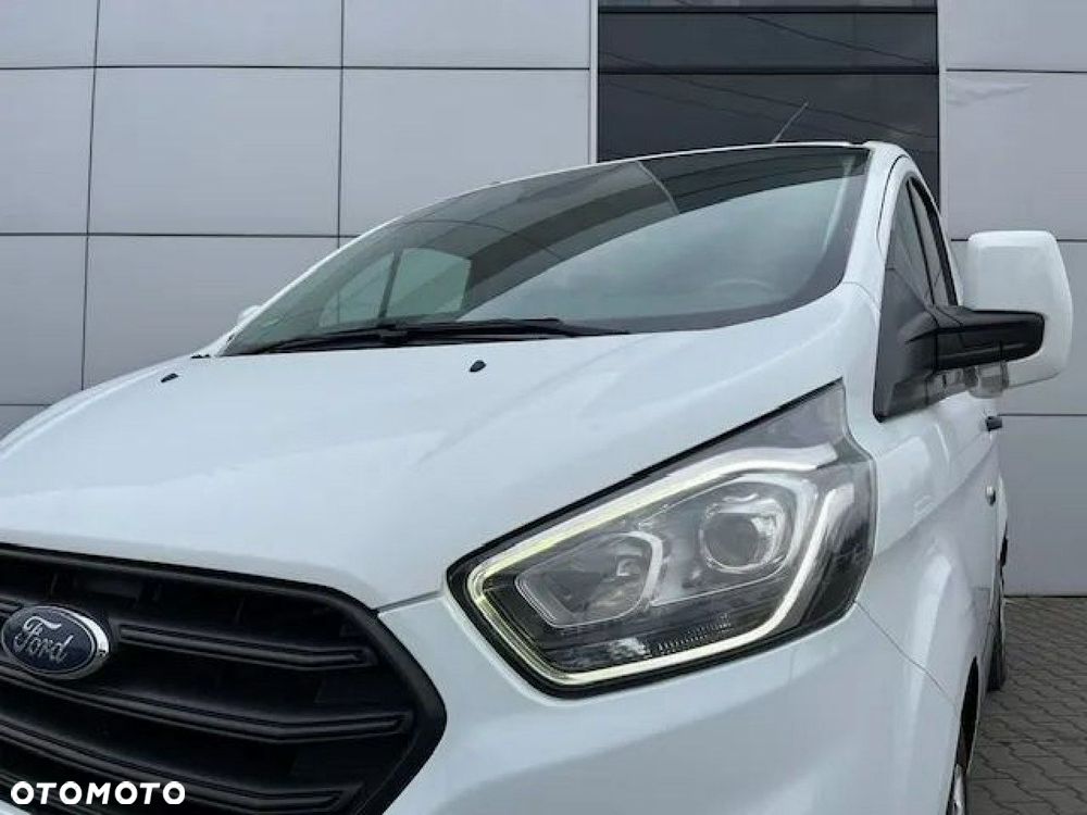 Ford Transit Custom - 4