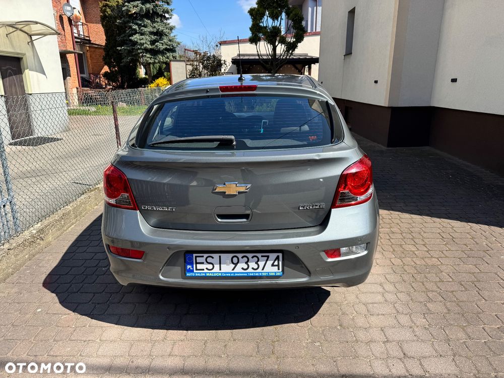 Chevrolet Cruze 1.6 LT - 5
