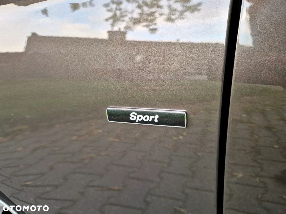 BMW Seria 1 118d DPF Edition Sport - 17