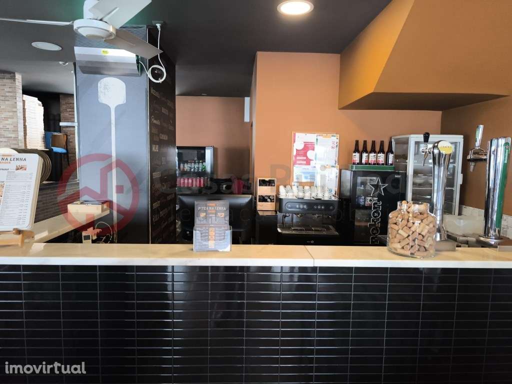 Pizzaria Pronta a Funcionar, Trespasse - Grande imagem: 3/12