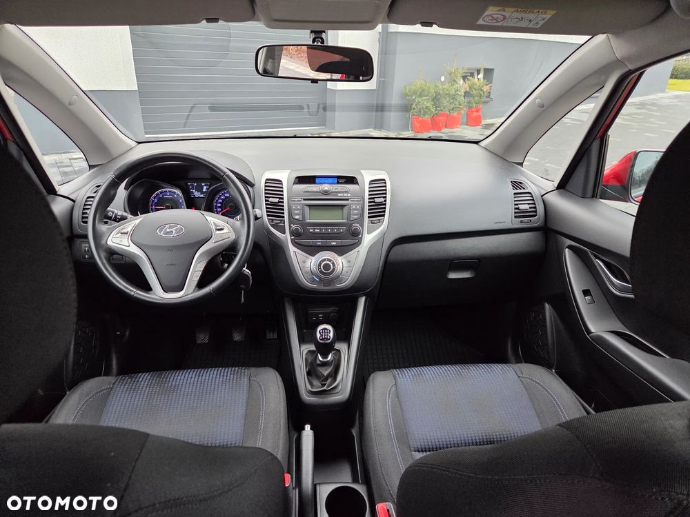 Hyundai ix20 1.6 Trend - 12