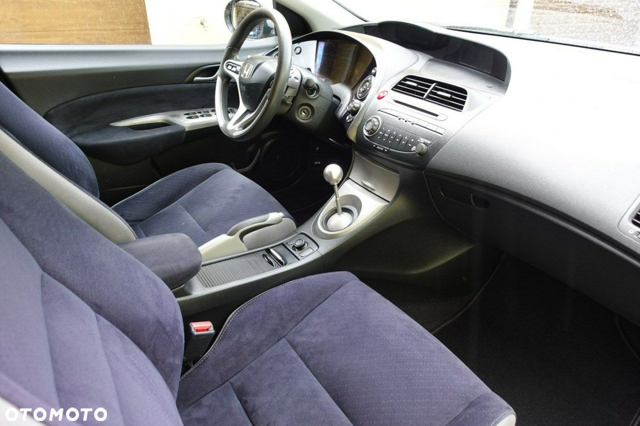 Honda Civic - 12