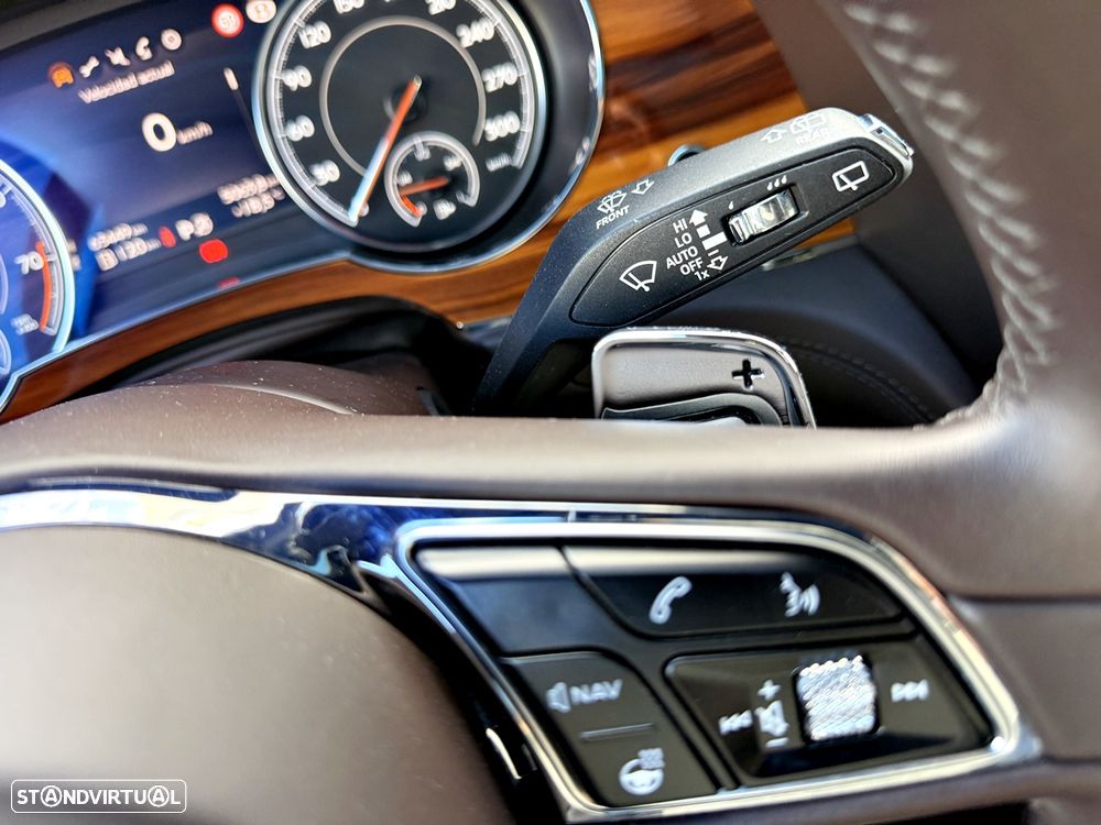 Bentley Bentayga V8 - 14