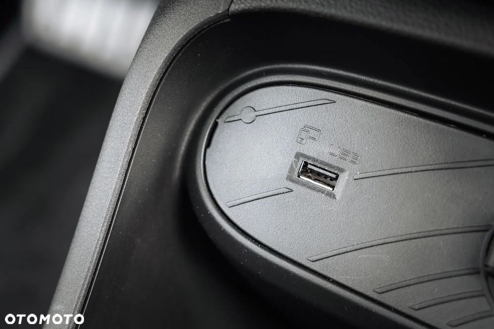 Dongfeng Box - 28