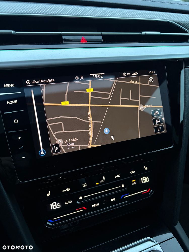 Volkswagen Arteon 2.0 TSI R-Line DSG - 25