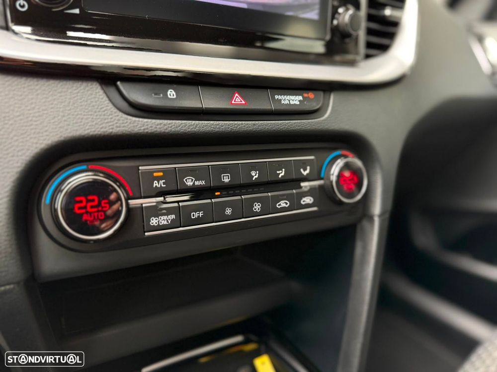 Kia XCeed 1.6 GDi PHEV Tech - 29