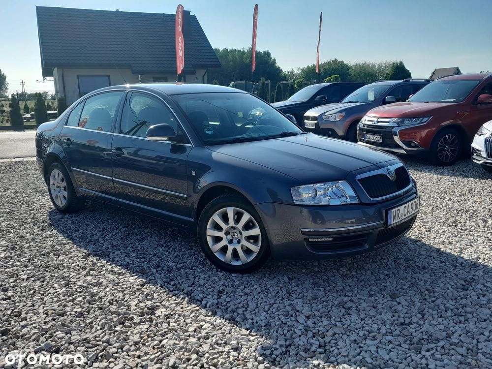 Skoda Superb 2.0 TDI DPF Elegance - 11