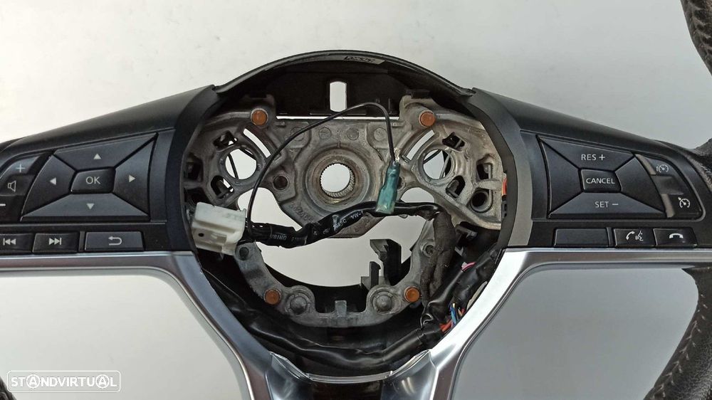 VOLANTE NISSAN MICRA V (K14) ACENTA - 3