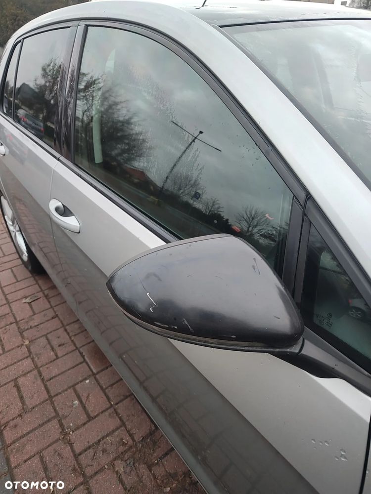 Volkswagen Golf 1.4 TSI BMT Comfortline - 23