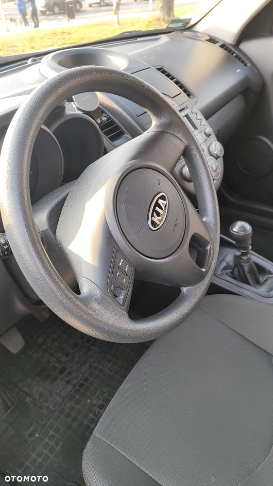 Kia Soul 1.6 CRDI M - 5