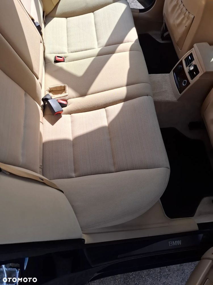 BMW Seria 5 - 10