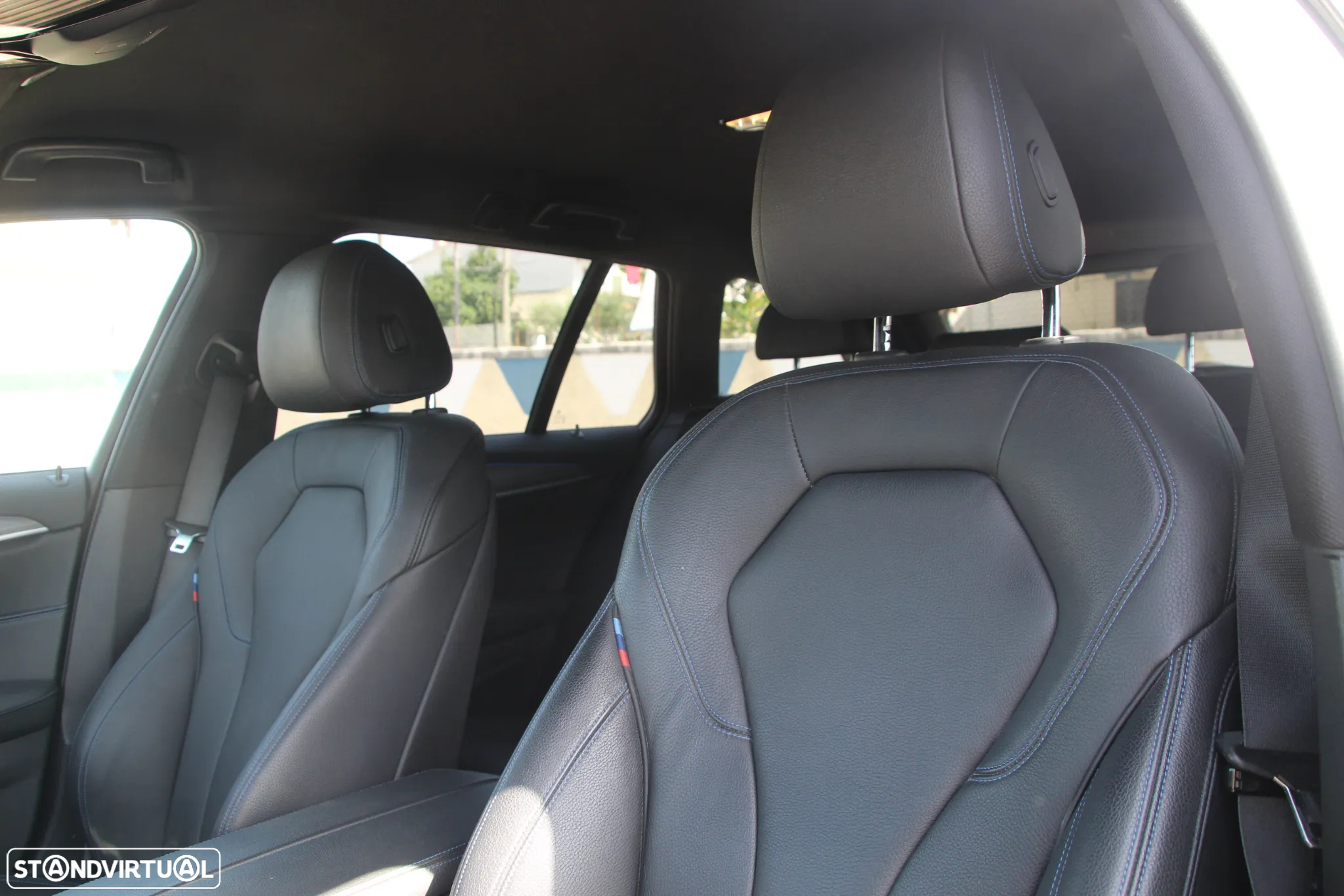 BMW 520 d Pack Desportivo M Auto - 9