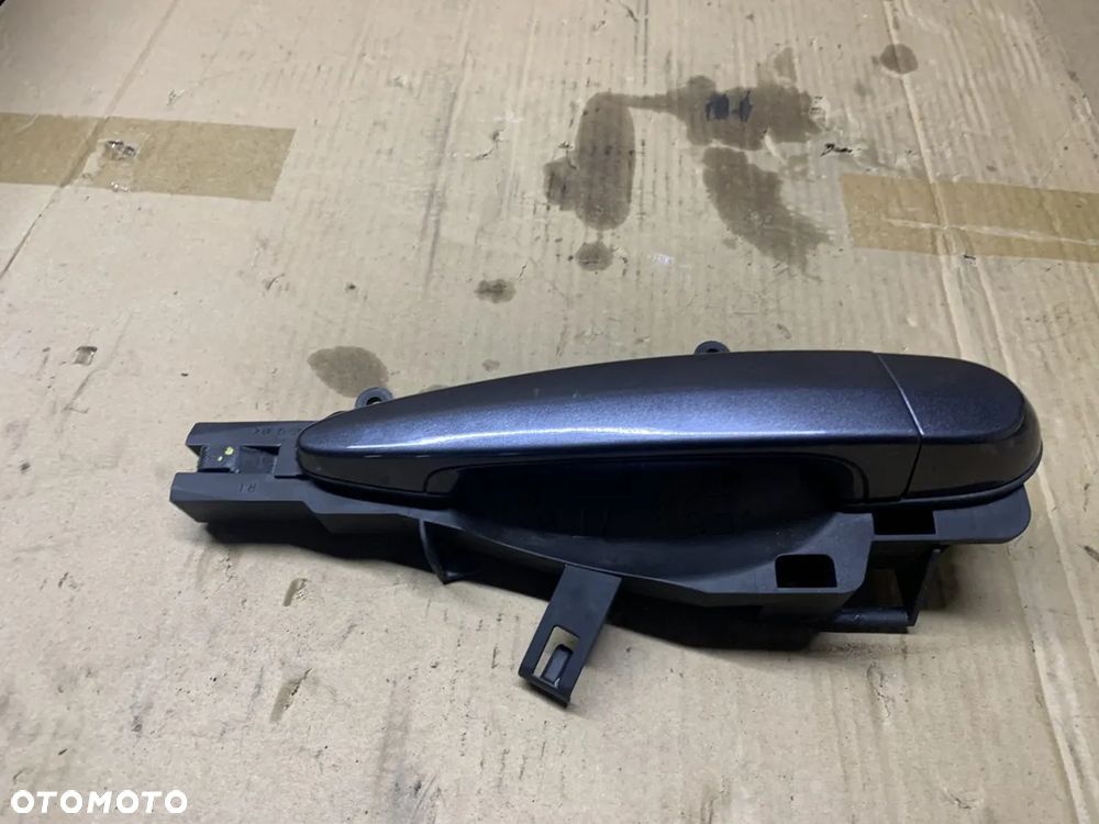 Klamka prawy przód przednia prawa BMW E90 E91 - 2